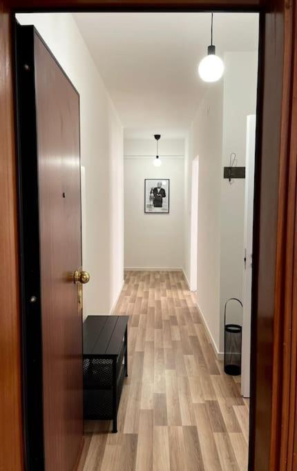 Leia Home W/Private Parking In Old Town Trieste Exterior foto